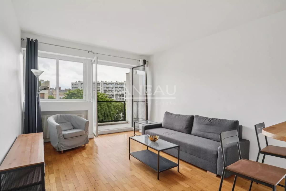 Charmant studio - Balcon - Plein ciel