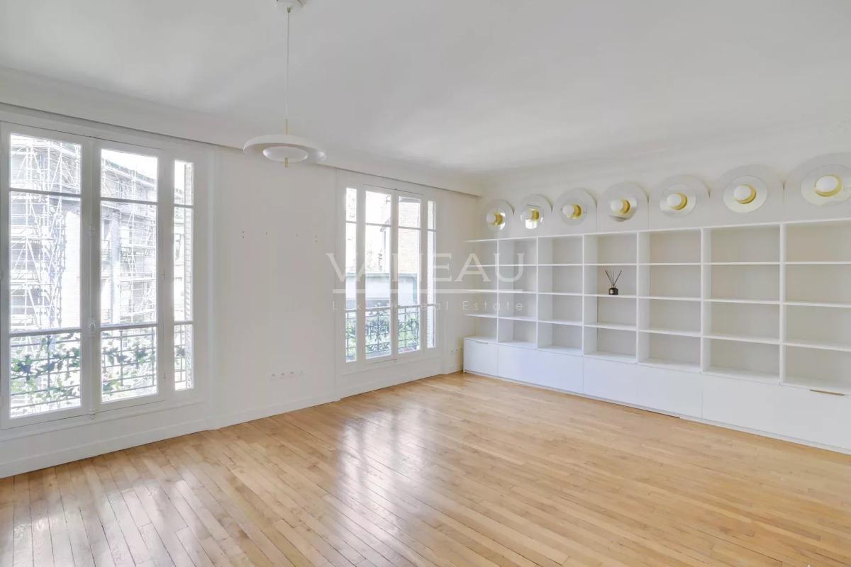 Paris XVIe - Auteuil Jasmin - Appartement 3 pièces au calme en é