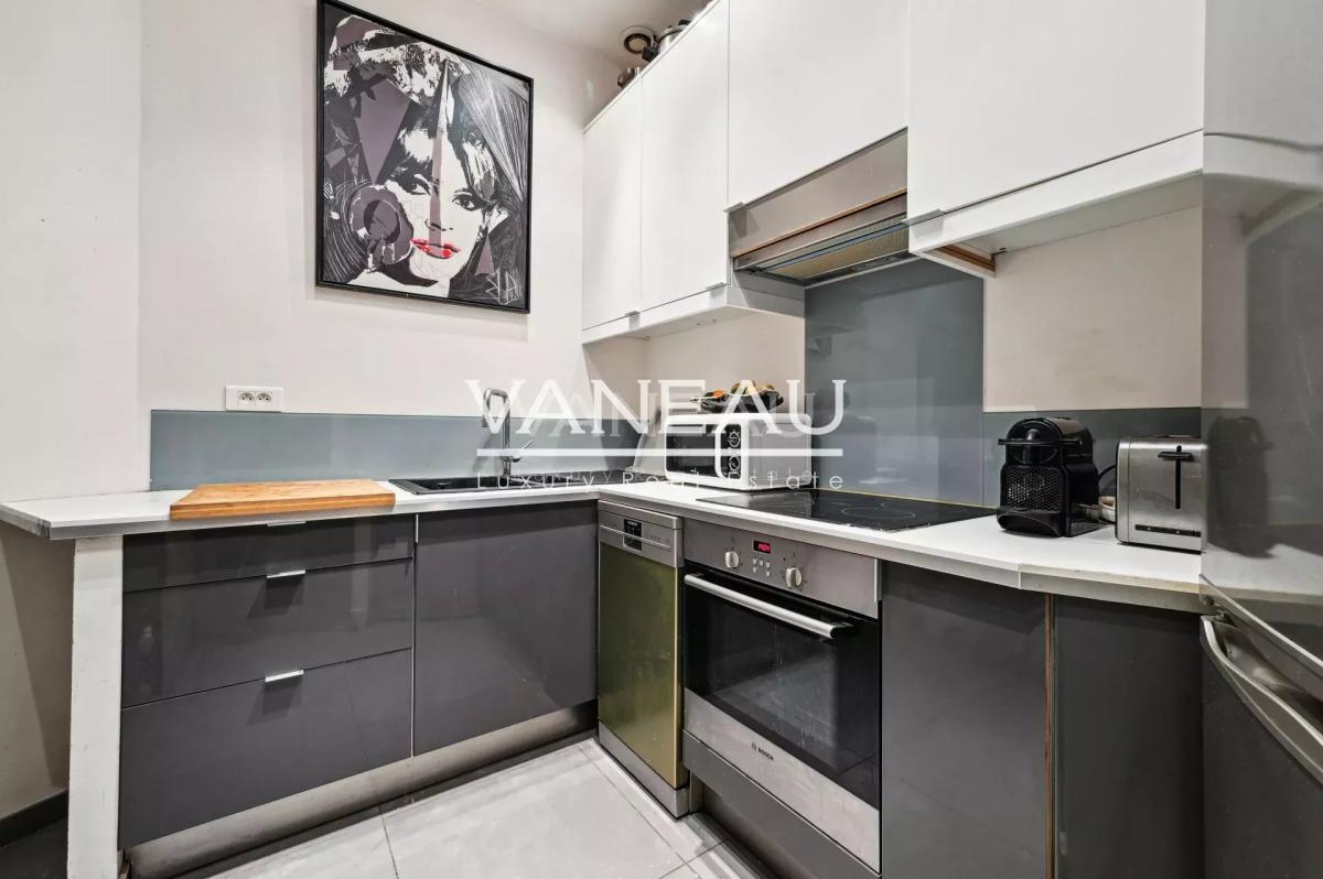PARIS XVIIIe - Lamarck Caulaincourt  - Atelier d' artiste + un s