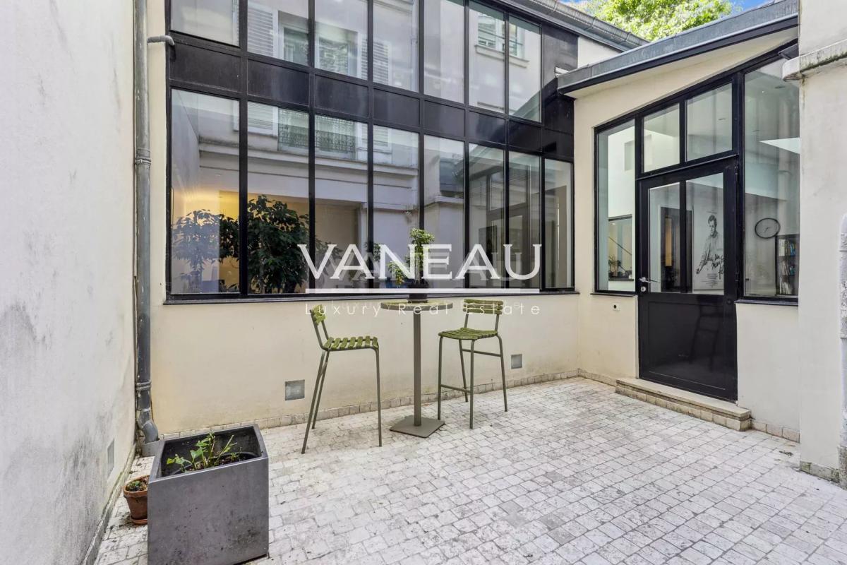 PARIS XVI - Ranelagh La Muette - Maison Loft de 5 pièces avec te