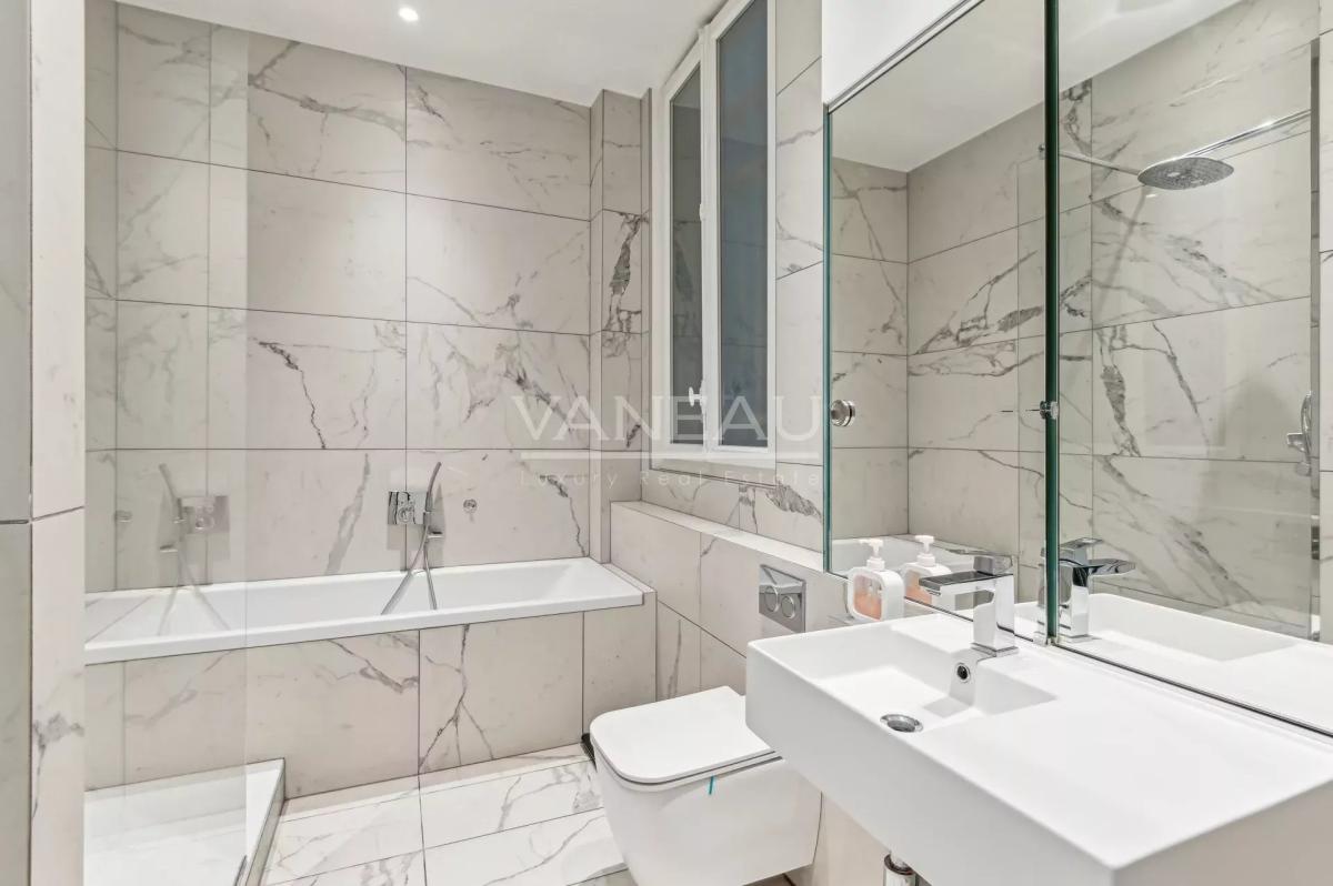 PARIS XVIème - Auteuil Nord - Appartement  Familial