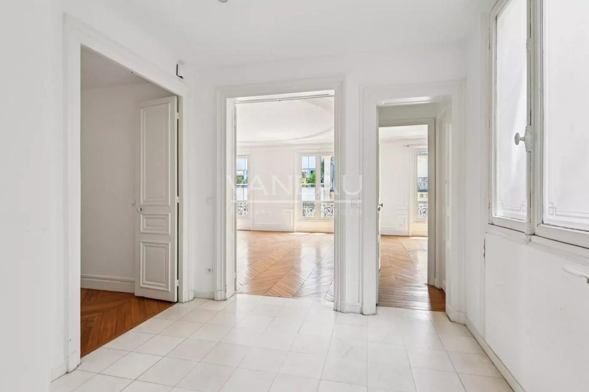 Paris XVIe - Chaillot - Iéna - Appartement familial et de récept