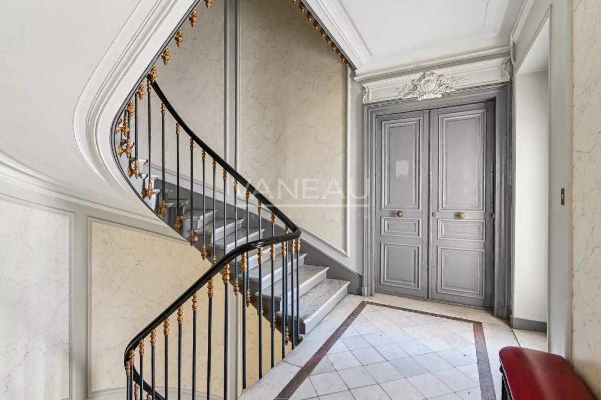 Paris XVIe - Chaillot - Iéna - Appartement familial et de récept
