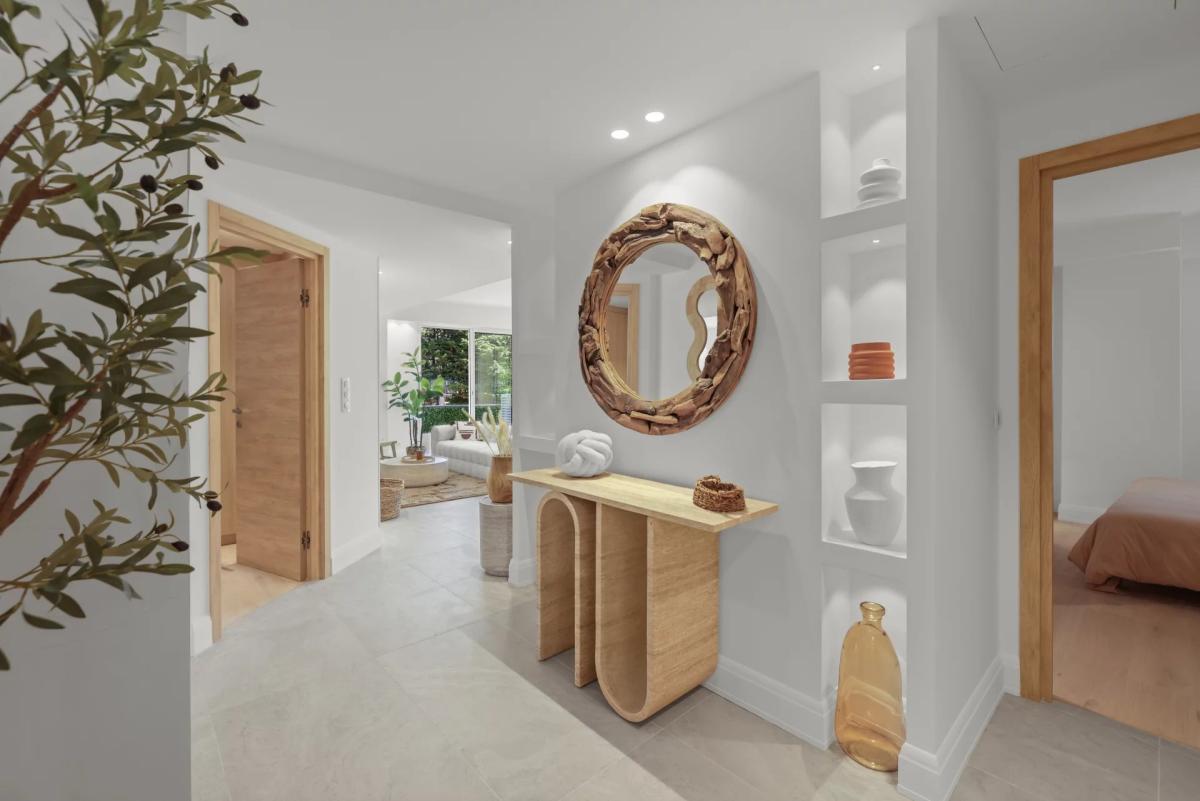 Appartement 3 pièces rénové à vendre - Cannes Basse Californie