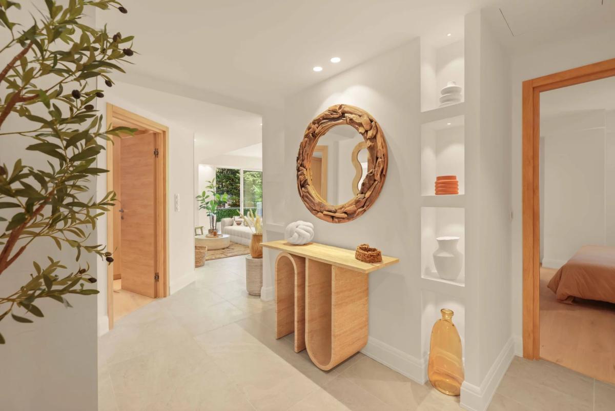 Appartement 3 pièces rénové à vendre - Cannes Basse Californie