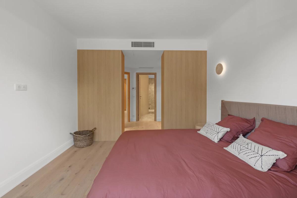 Appartement 3 pièces rénové à vendre - Cannes Basse Californie