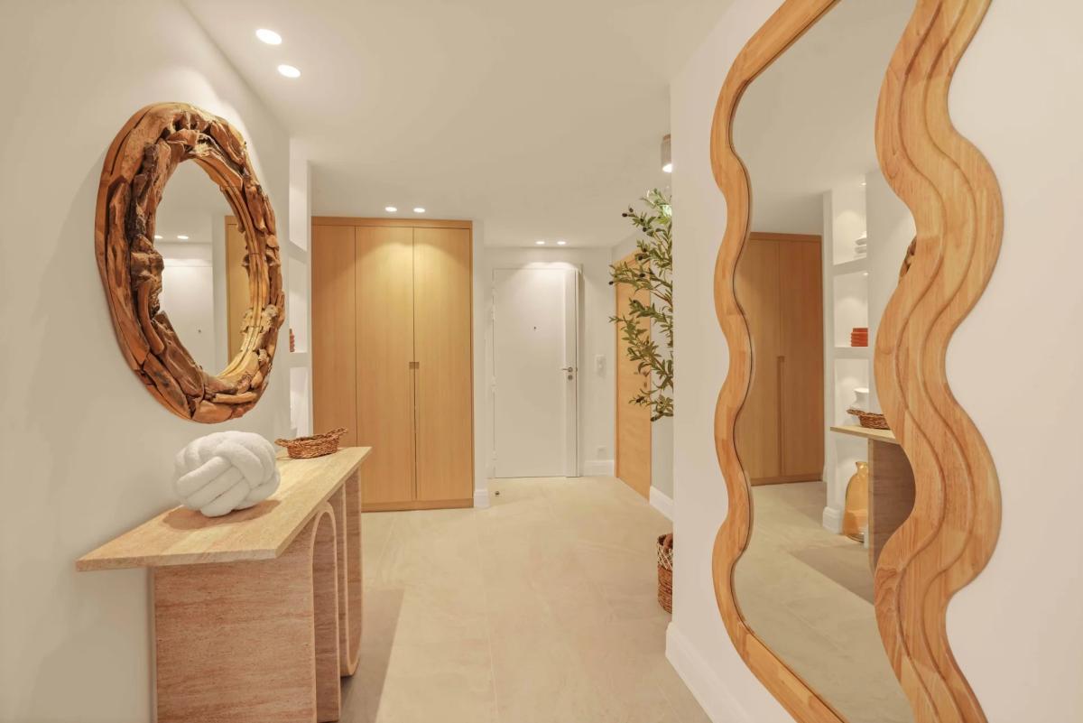 Appartement 3 pièces rénové à vendre - Cannes Basse Californie