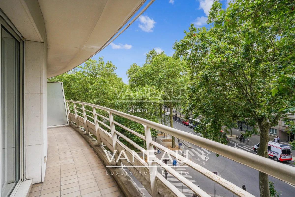 2/3 pièces avec balcon