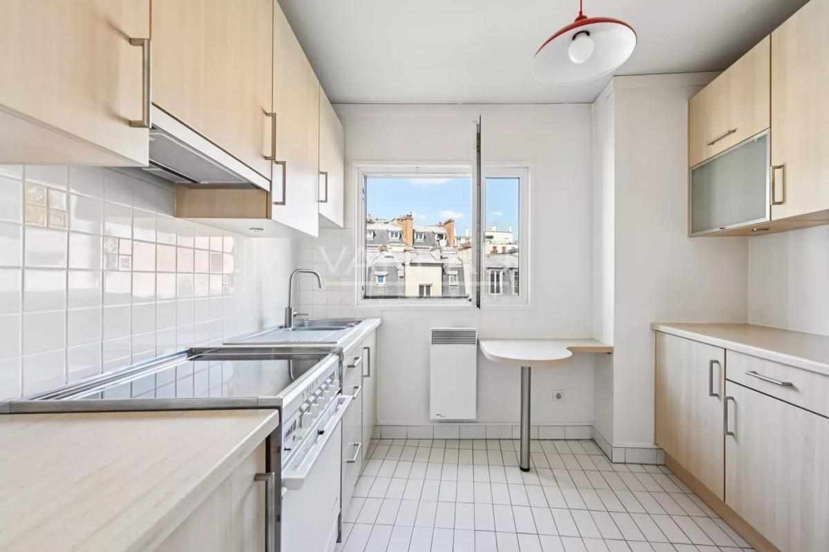 Paris 15e Javel - 4 pièces avec loggia, 3 chambres