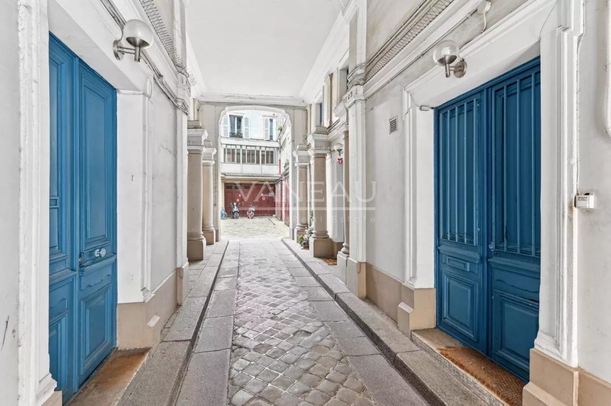 Paris IIIe - Place des Vosges - Duplex 2 chambres Calme Lumineux