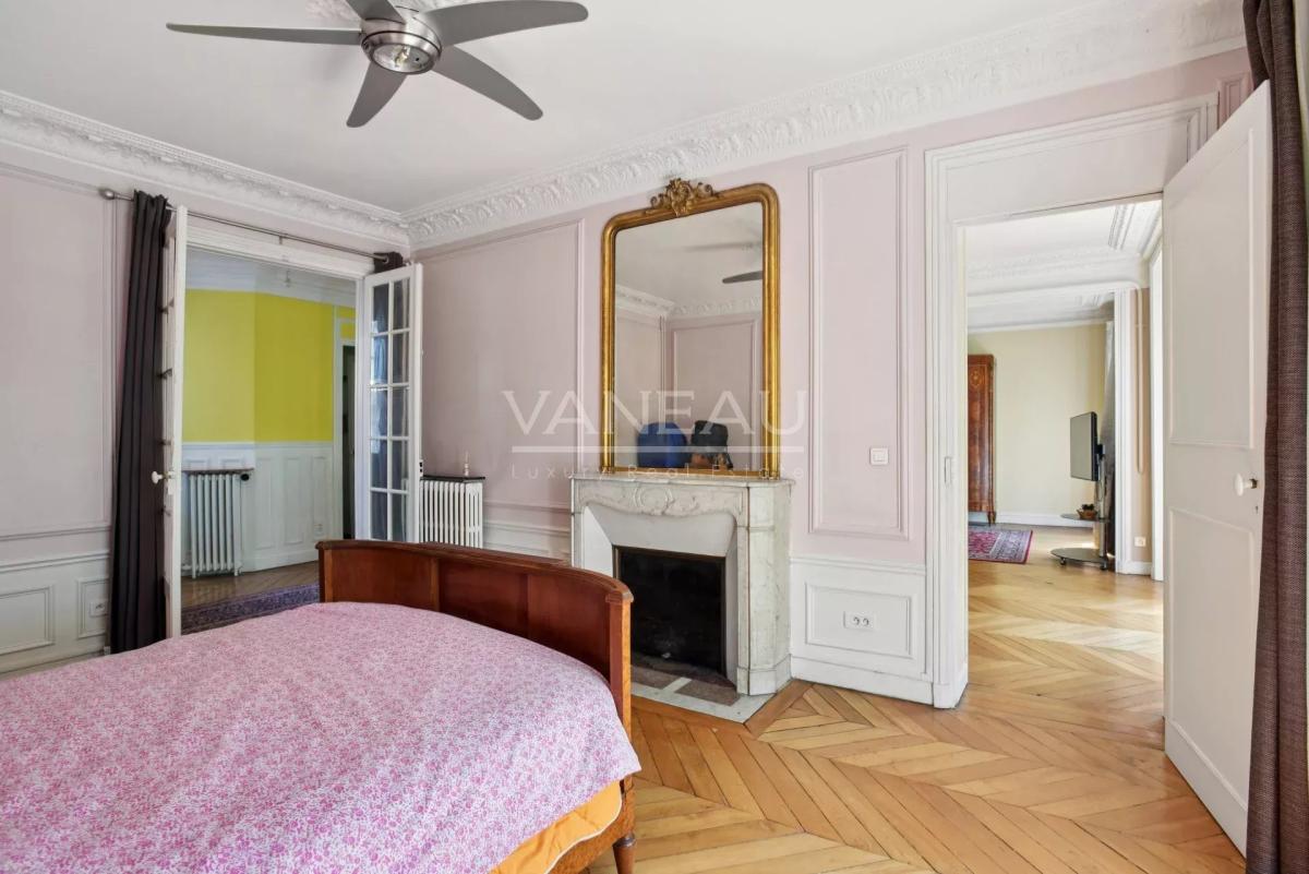 Paris XIVe - Mouton-Duvernet - Quatre pièces ensoleillé charme a