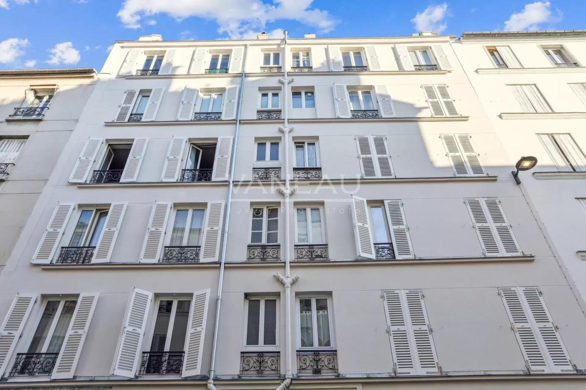 Paris VIIe - PROCHE RUE CLER -  Charmant Pied-à-Terre,