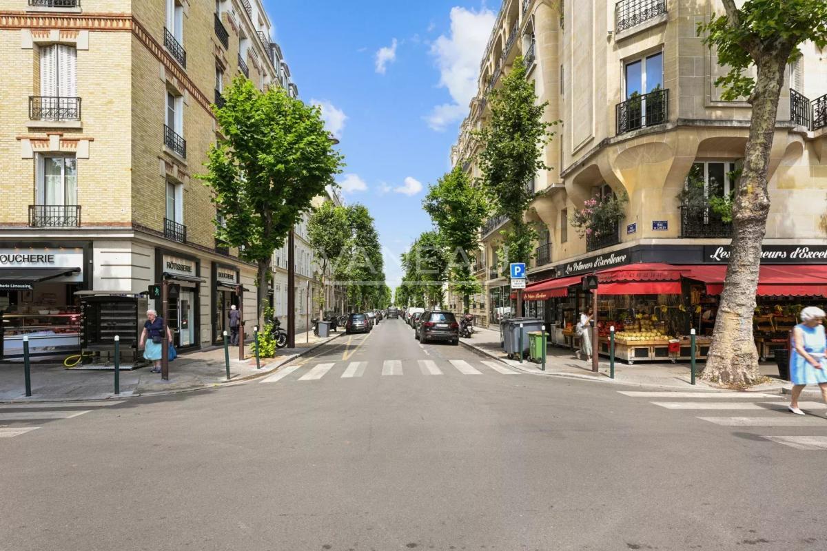 Neuilly - Chézy Perronet -  Deux pièces