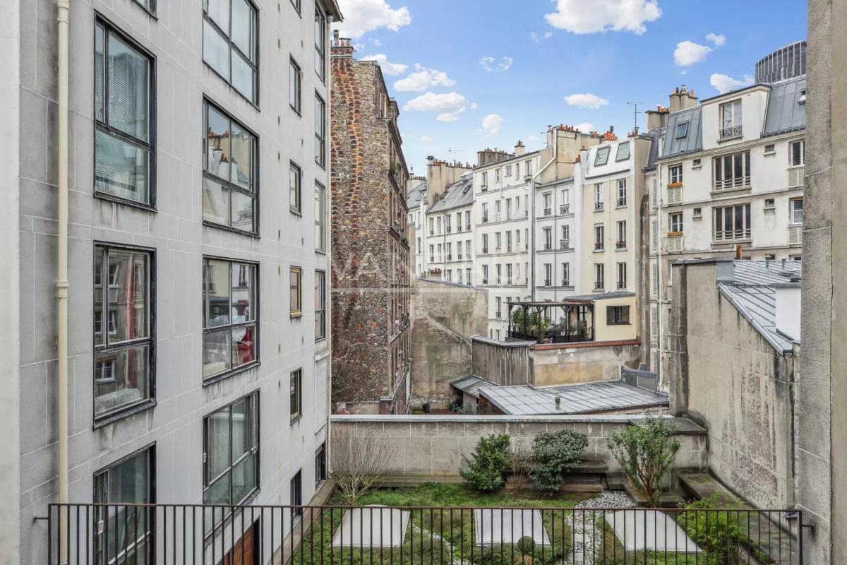 Paris VIe - Maison Bourgeoise, à quelques pas du jardin du Luxem