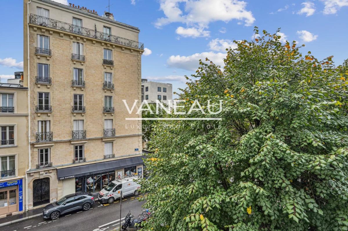 Appartement familial avec terrasse- Paris XVe