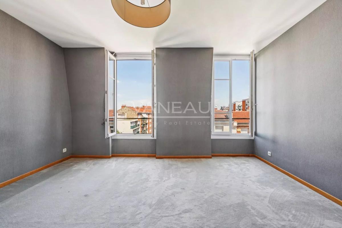 Boulogne Nord - Appartement familial en étage élevé avec une vue