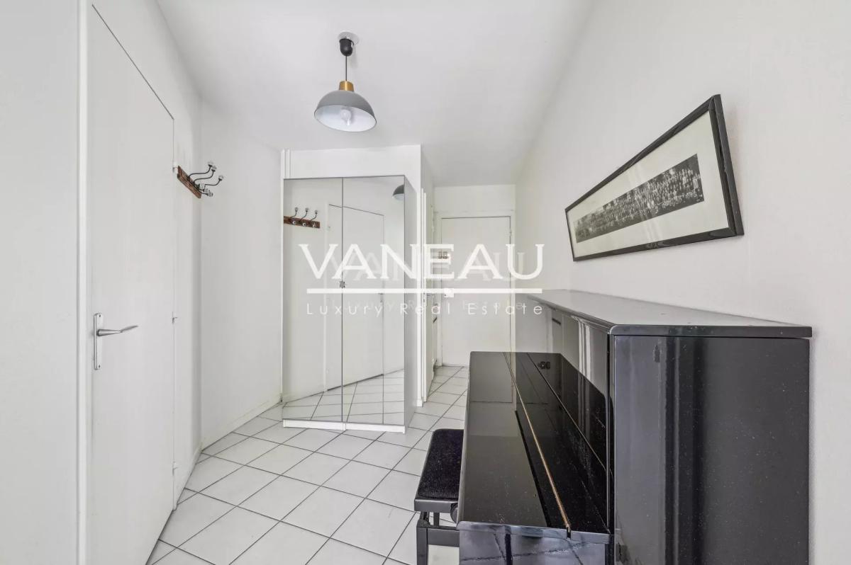 Convention Alleray - Studio avec balcon sur verdure