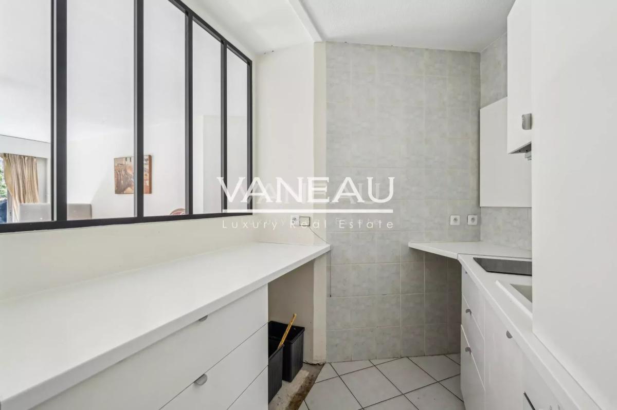 Convention Alleray - Studio avec balcon sur verdure