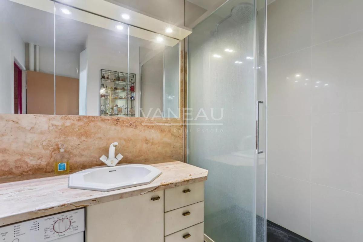 Paris XVe 4 pièces vue Seine - Mirabeau /Javel.