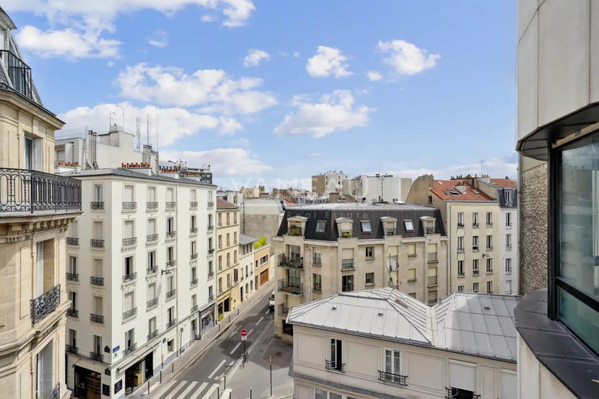 Gaîté - Montparnasse - 2 pièces atypique avec espaces extérieurs