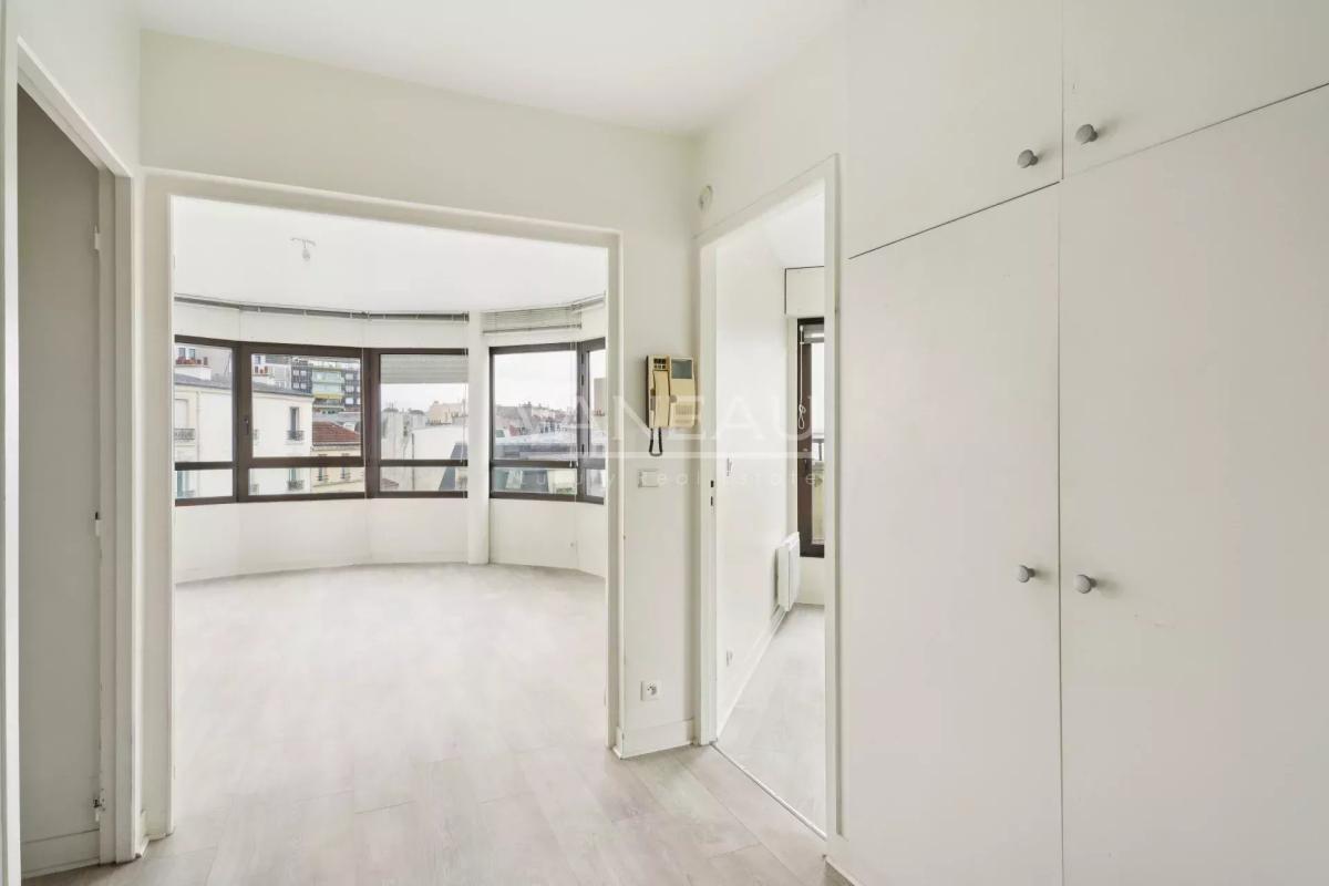 Gaîté - Montparnasse - 2 pièces atypique avec espaces extérieurs