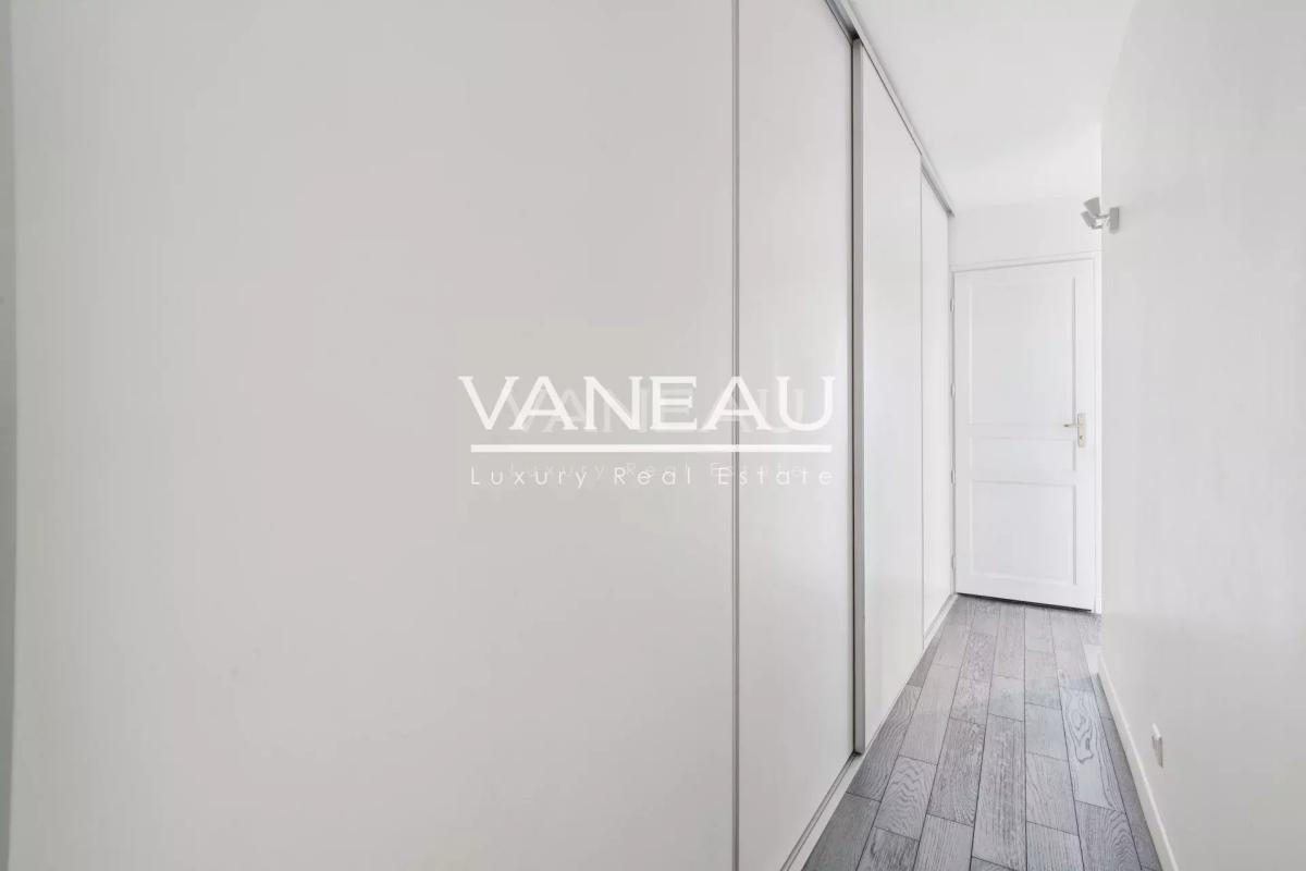 PARIS XVIe - Passy - Bel appartement avec vue Tour Eiffel