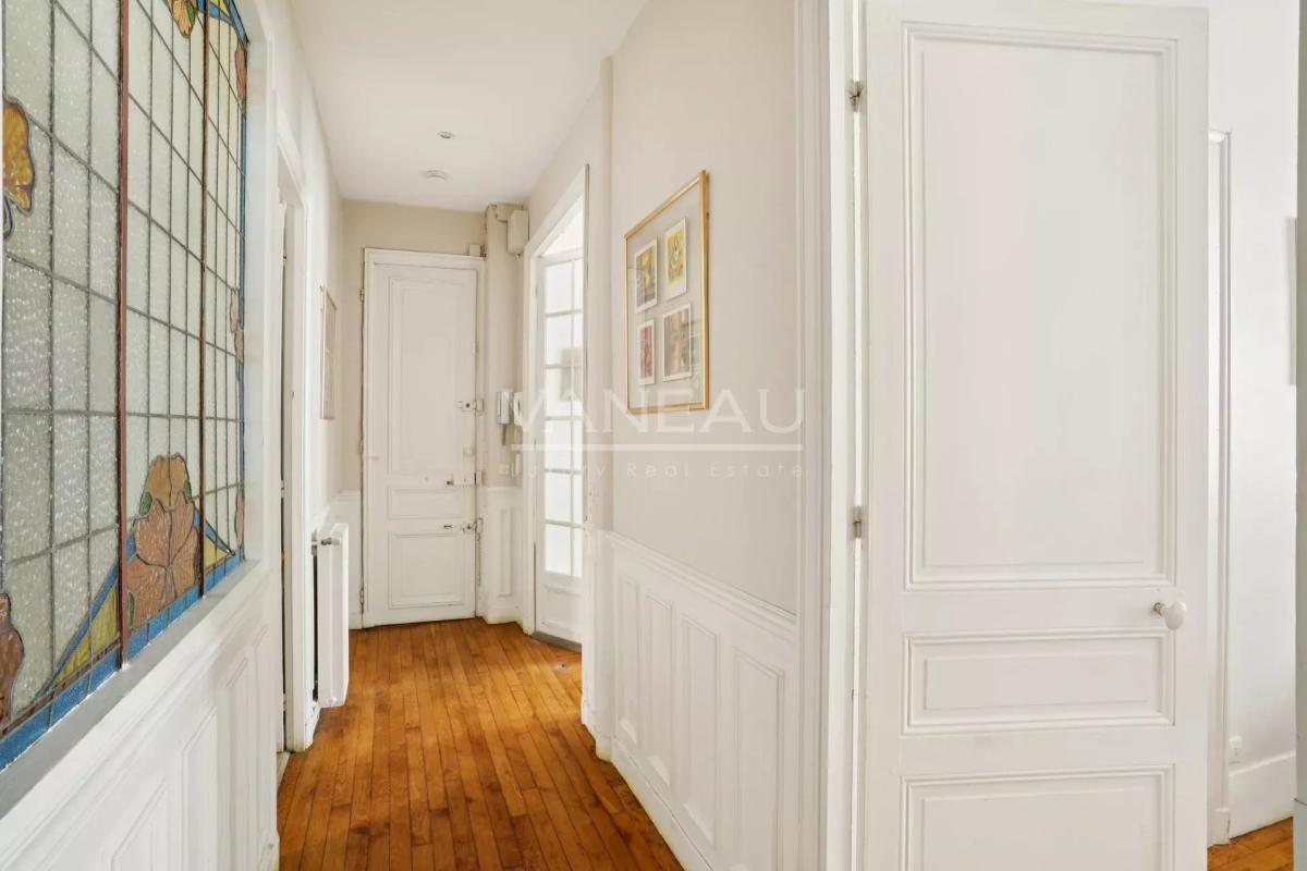 Paris XVe Breteuil - Appartement de standing dans un magnifique 