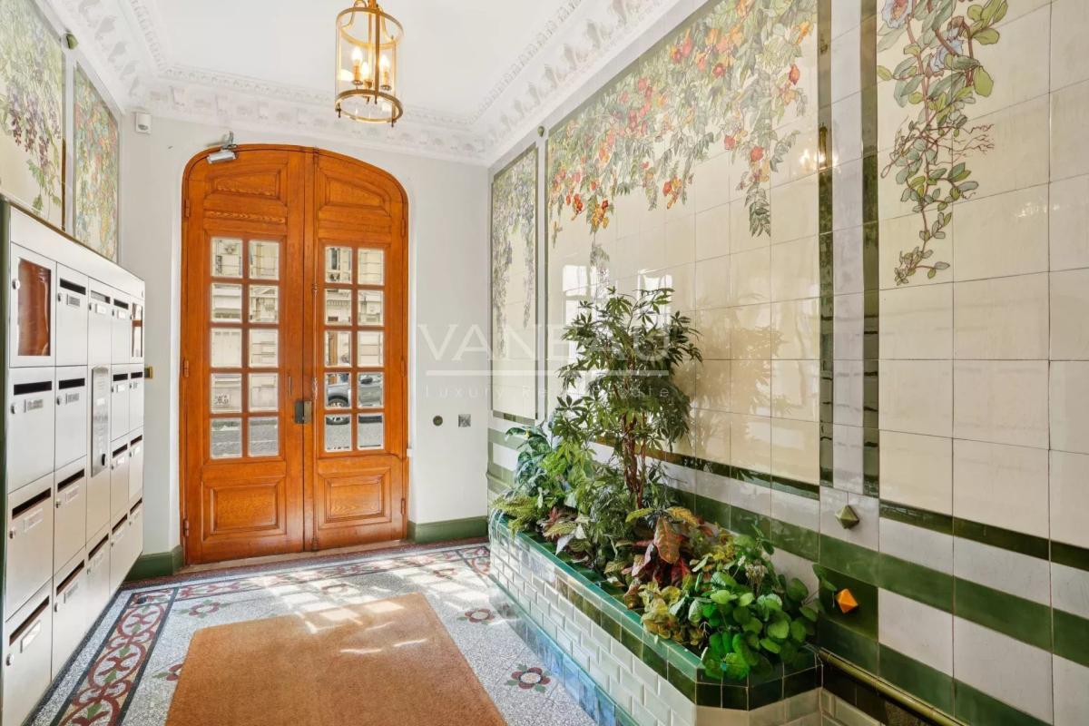 Paris XVe Breteuil - Appartement de standing dans un magnifique 