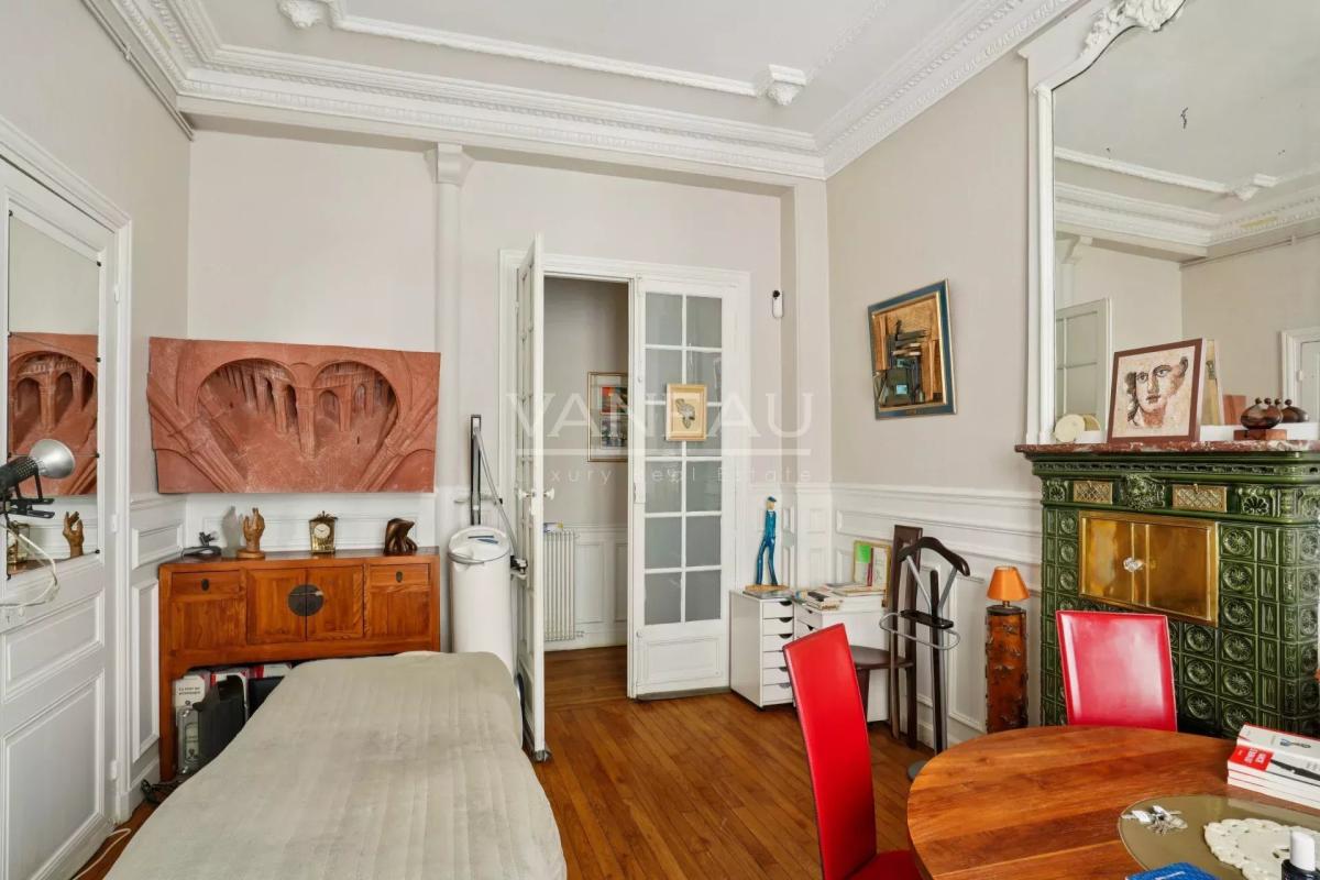 Paris XVe Breteuil - Appartement de standing dans un magnifique 