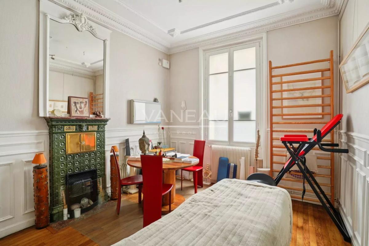 Paris XVe Breteuil - Appartement de standing dans un magnifique 