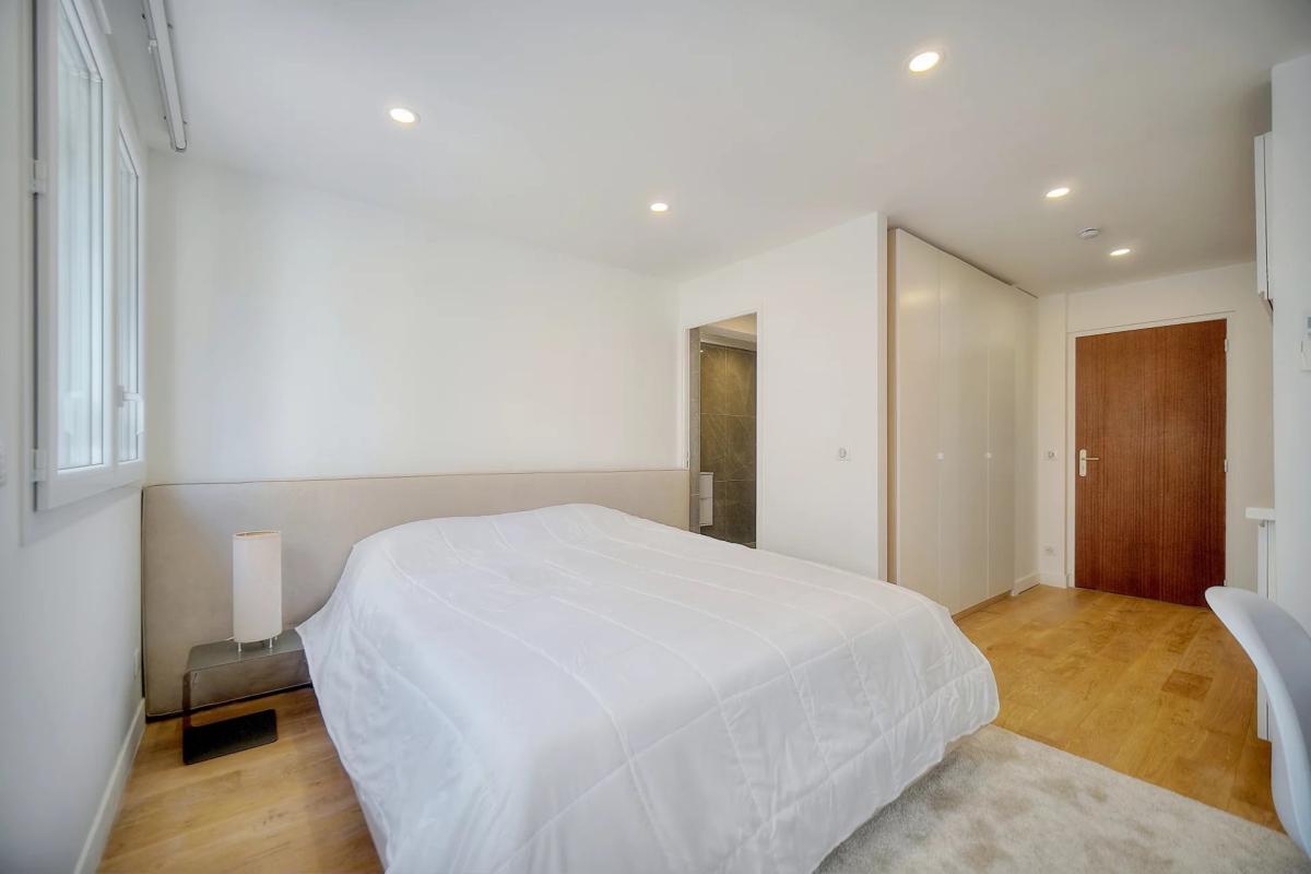 Studio rénové à vendre - Cannes Banane