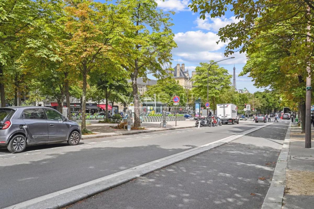 Paris XVe - Boulevard Pasteur - Studette avec mezzanine