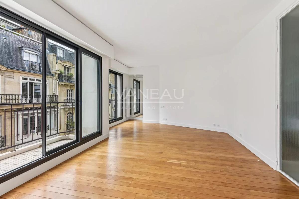 Paris XVI – Trocadéro – Iéna - Lübeck – Terrasse - Balcons