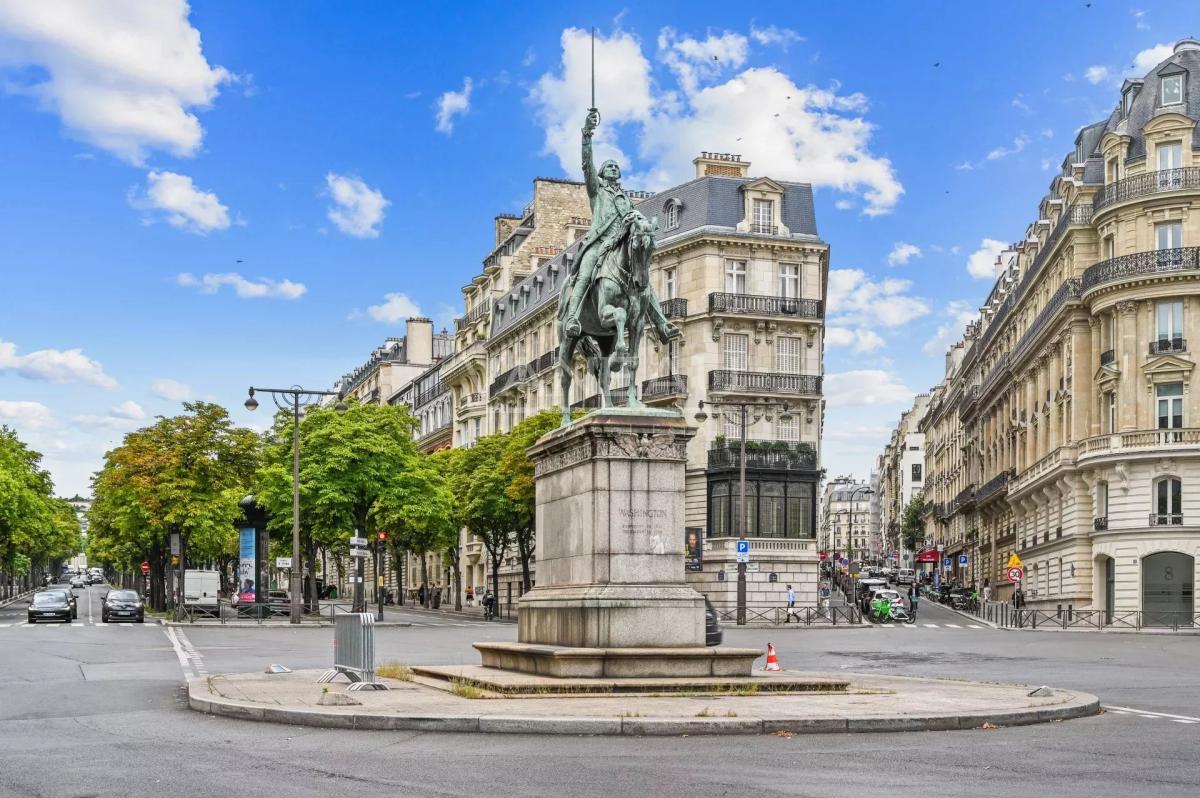 Paris XVI – Trocadéro – Iéna - Lübeck – Terrasse - Balcons