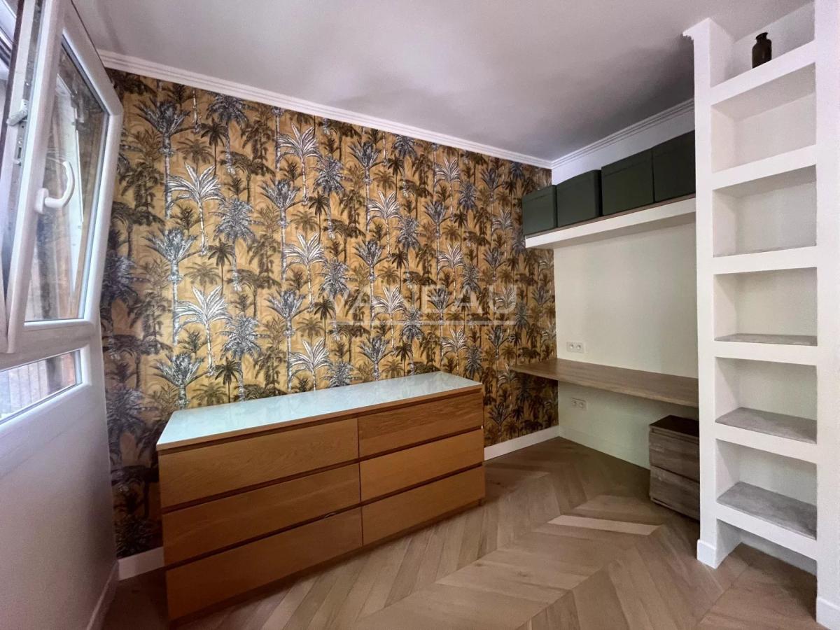Appartement 2 Pièces - Quartier Quartier · Clignancourt · Grande