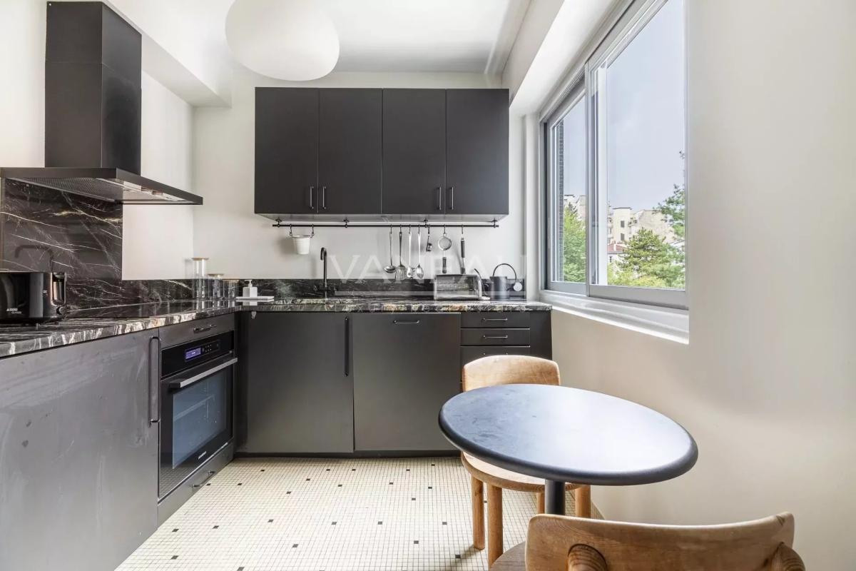 Paris 15ème Suffren 3 pièces meublé -