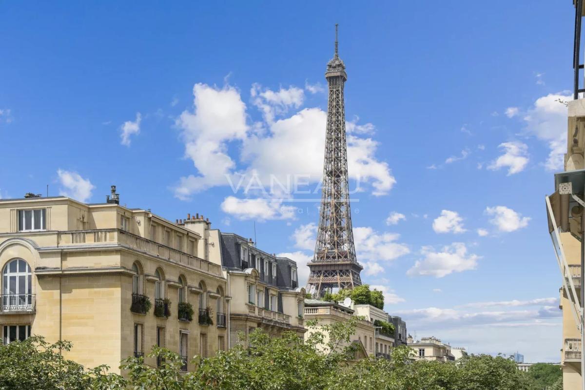 Champ de Mars / Ecole Militaire