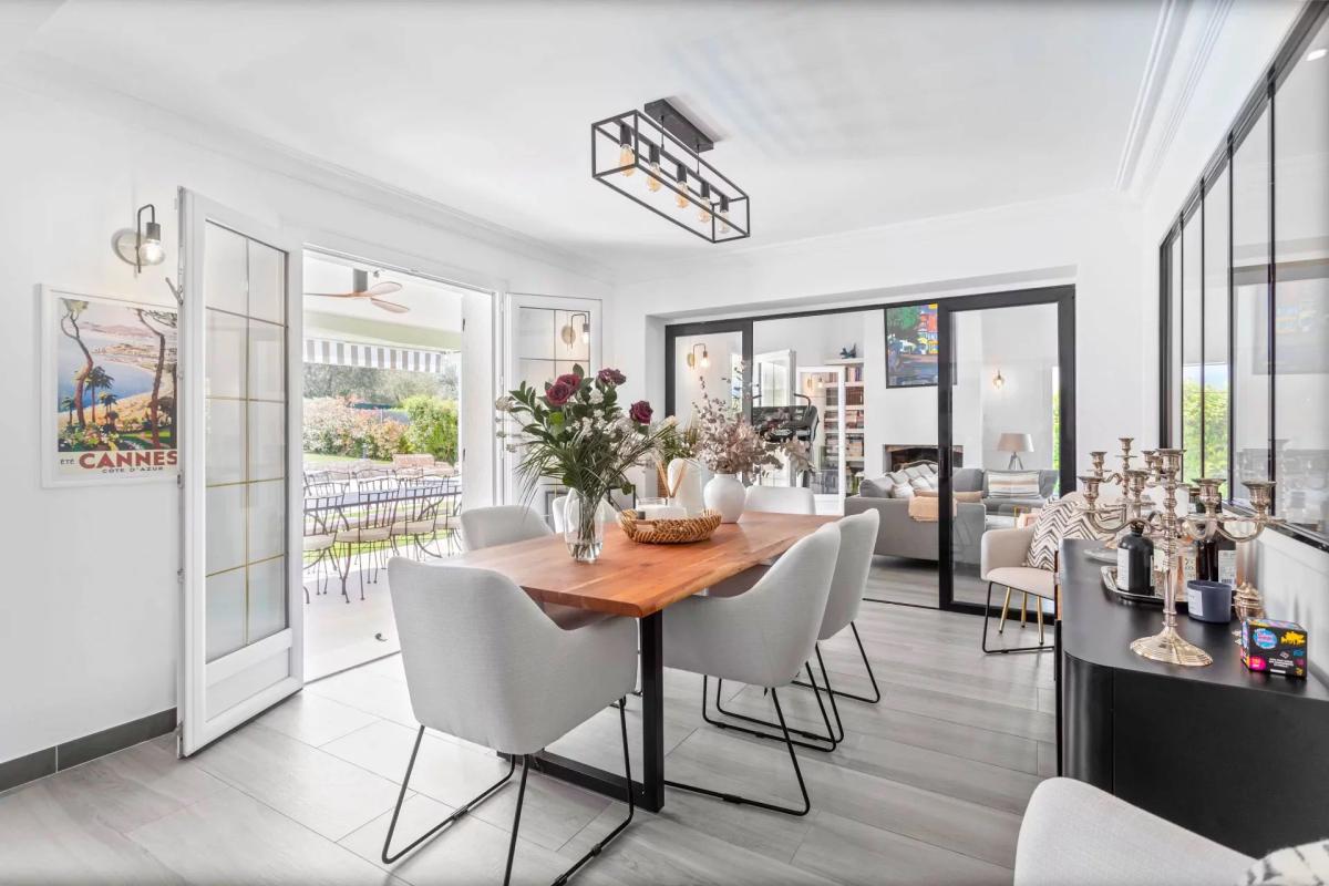 Proche Mougins, Magnifique villa rénovée à vendre