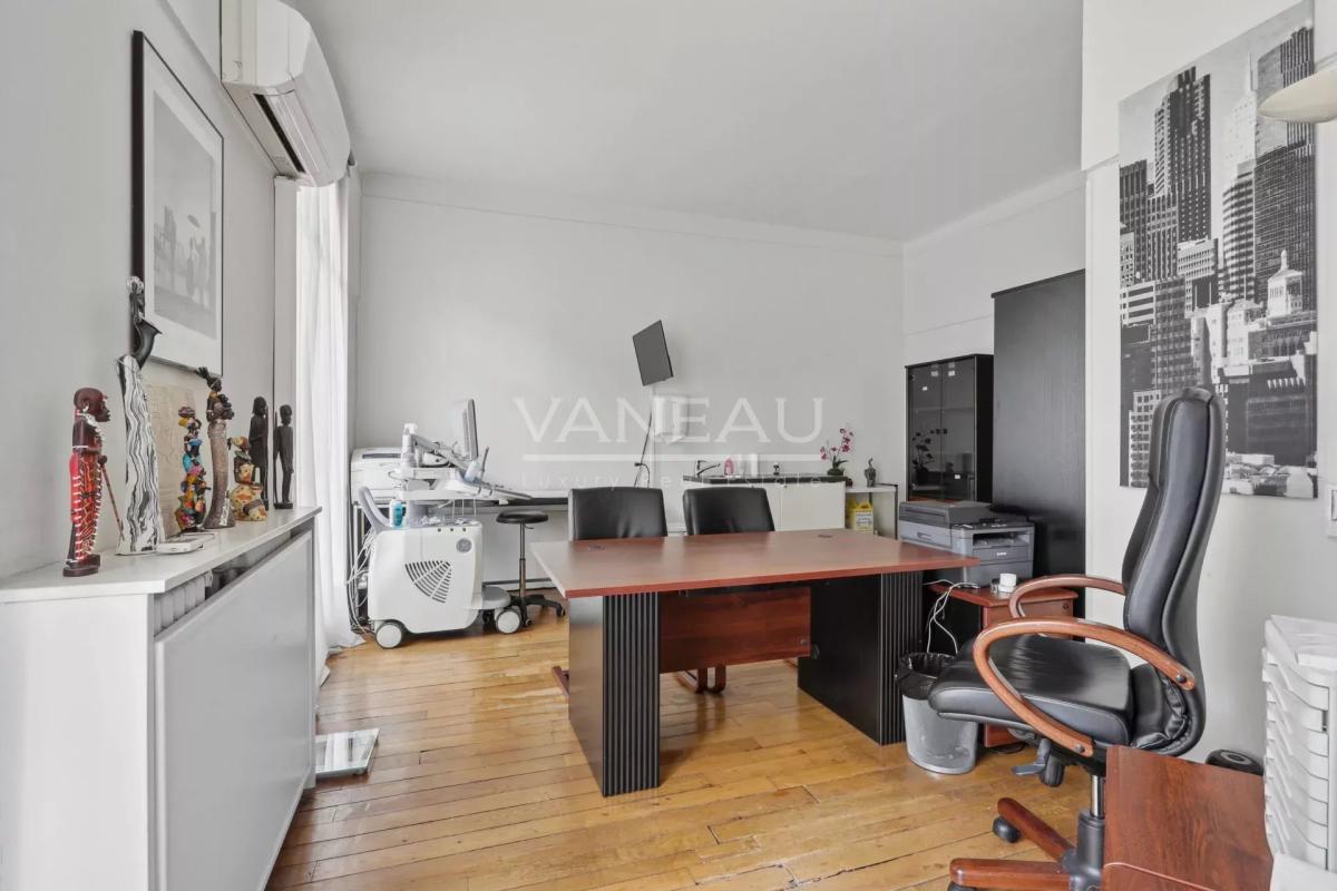 Paris IVème - Bastille - Appartement familial  avec balcon