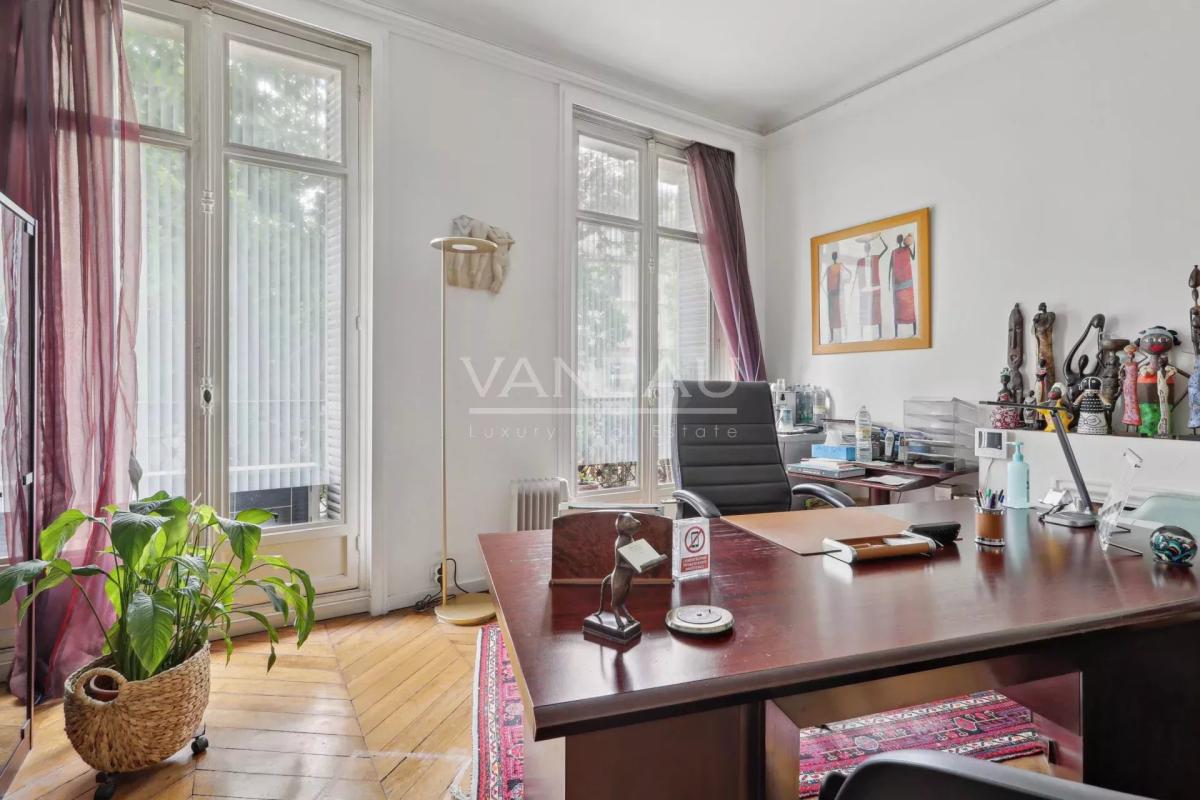 Paris IVème - Bastille - Appartement familial  avec balcon