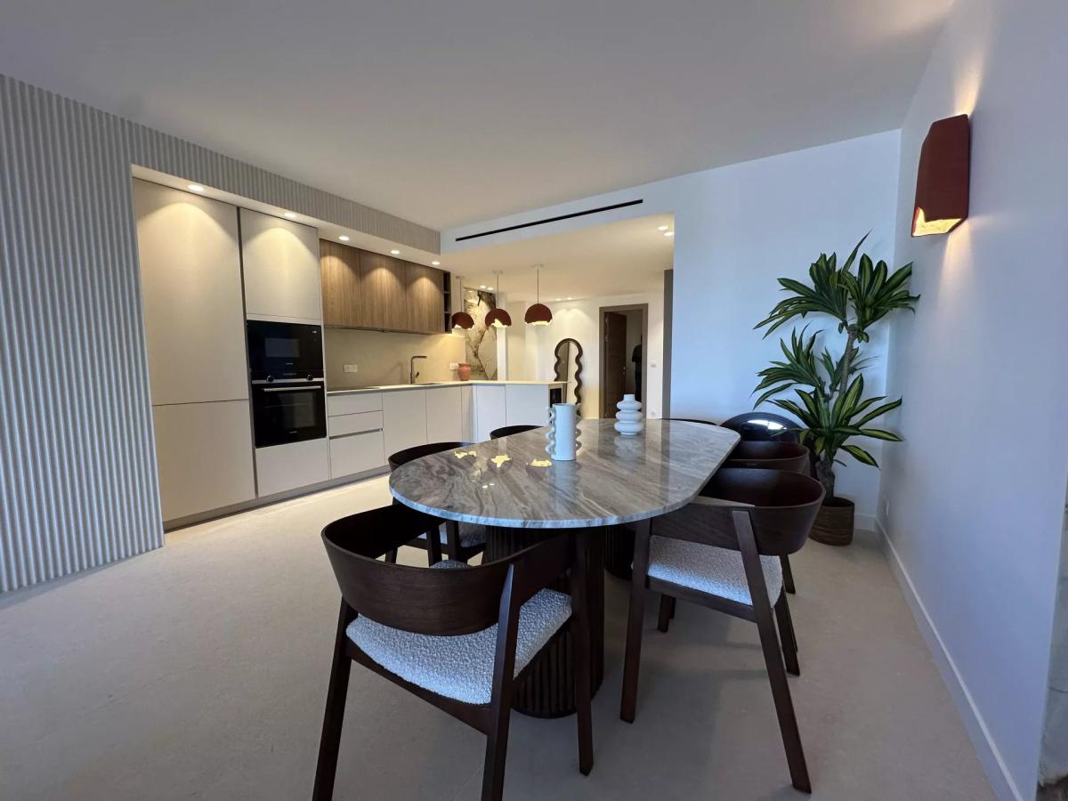 Cannes Basse Californie - Appartement 4 pièces vue mer à vendre