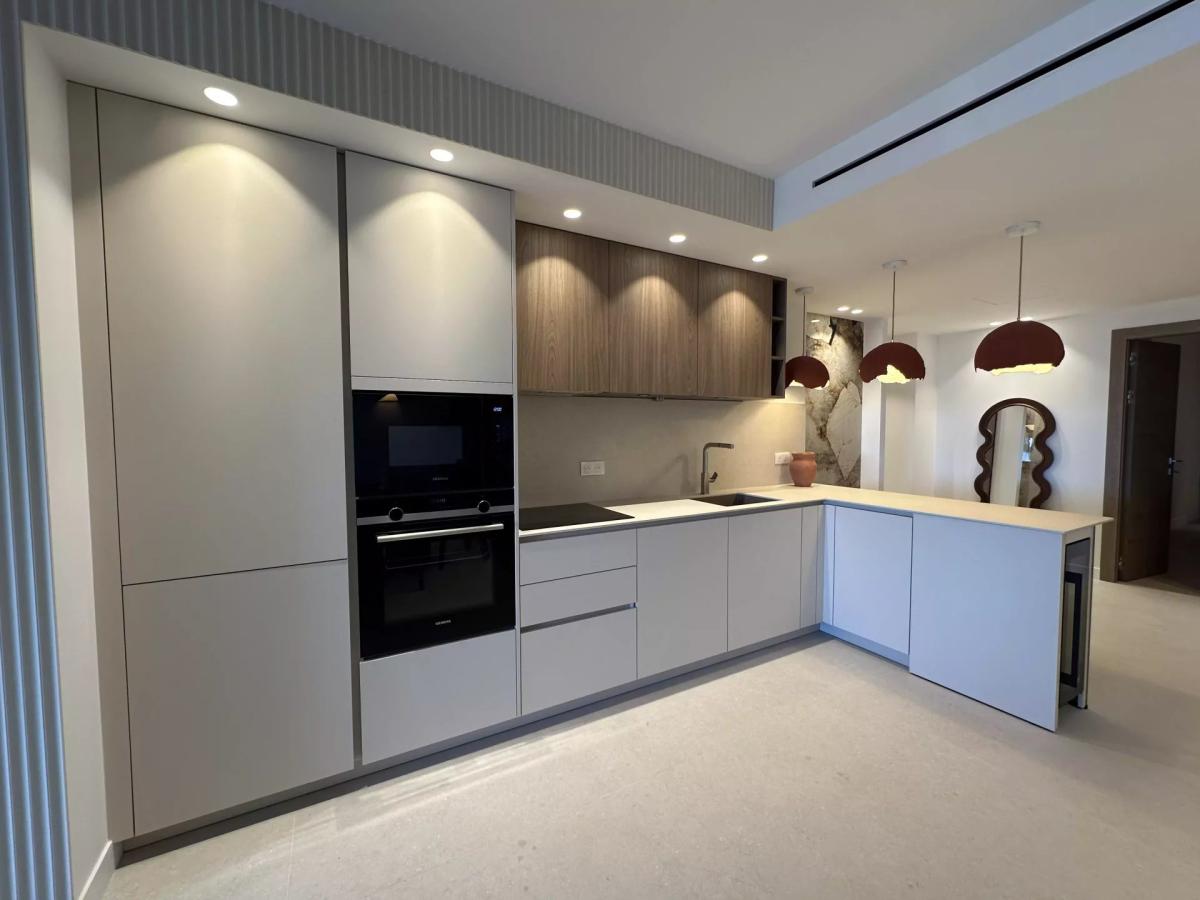 Cannes Basse Californie - Appartement 4 pièces vue mer à vendre