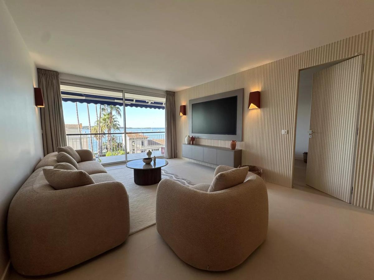 Cannes Basse Californie - Appartement 4 pièces vue mer à vendre