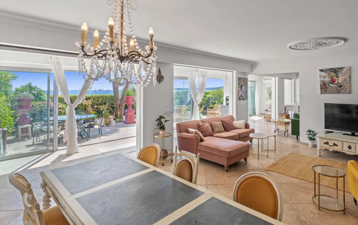 CANNES A vendre appartement 4 pièces