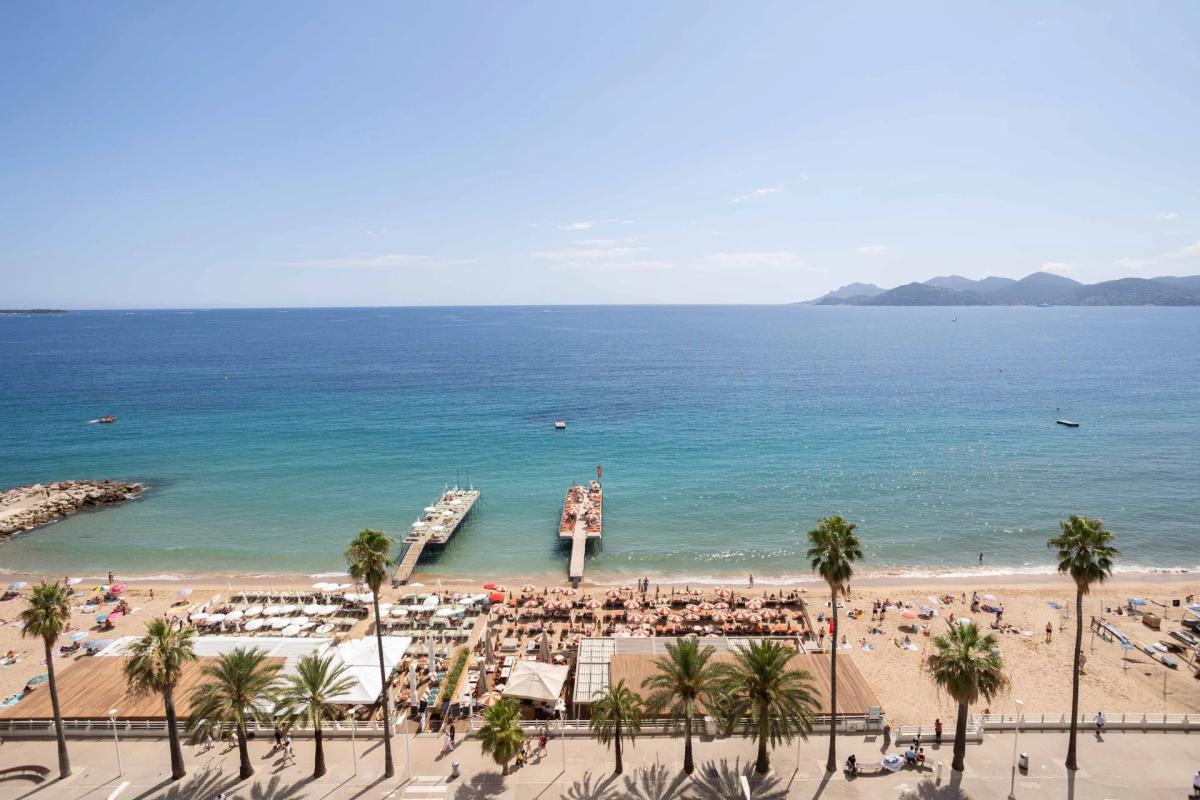 Cannes Plages du Midi - Penthouse 4 pièces vue mer à vendre