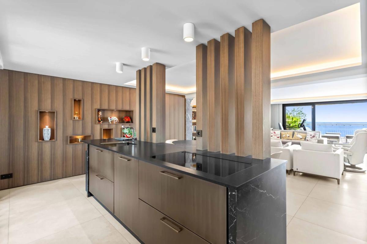 Cannes Plages du Midi - Penthouse 4 pièces vue mer à vendre