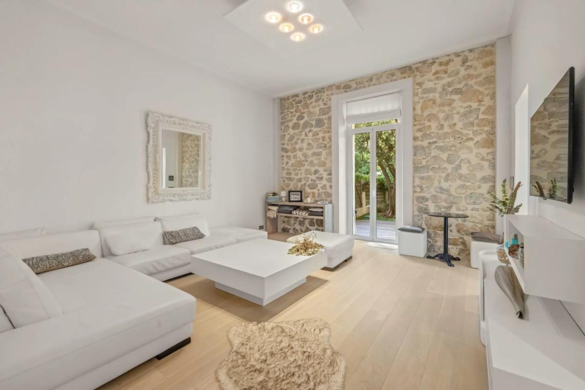 Cannes Arrière Croisette Appartement 4P À Vendre