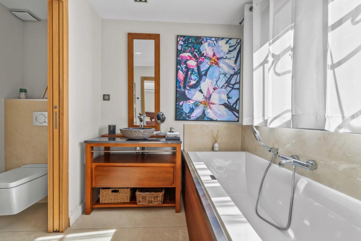 CANNES CROISETTE – UNIQUE VILLA