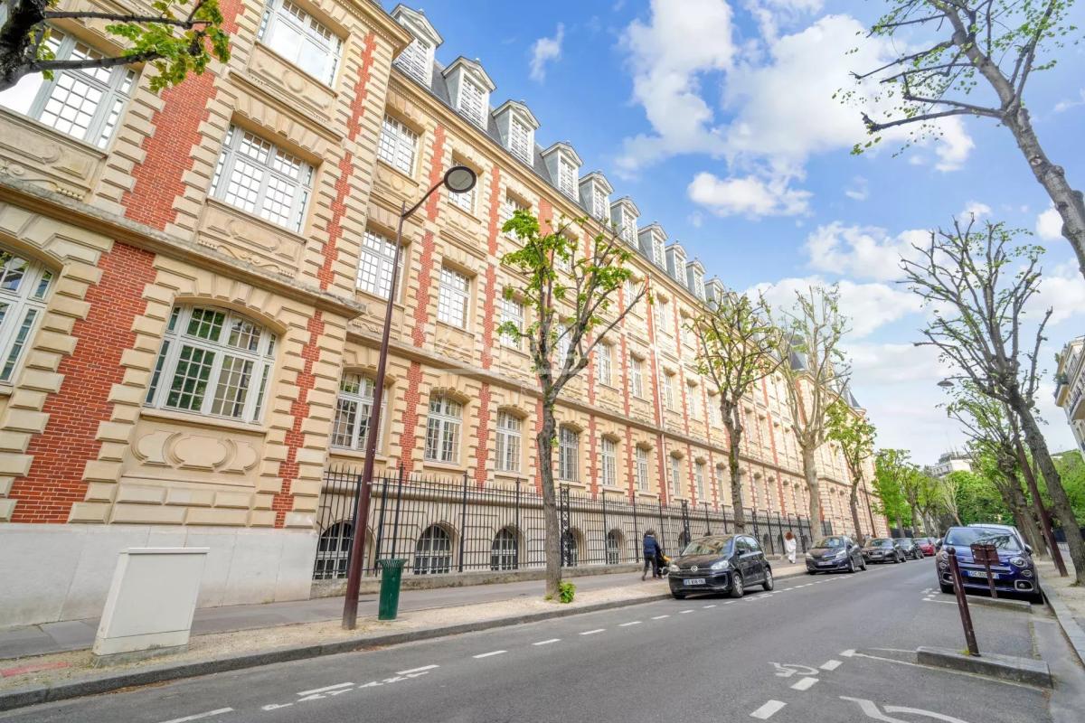 Neuilly / Pasteur- Chézy