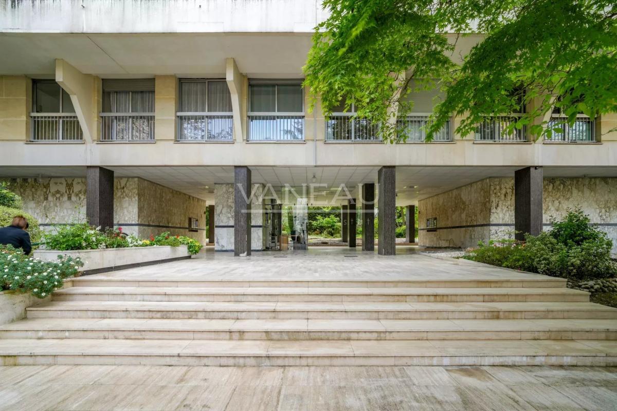 Neuilly / Pasteur- Chézy